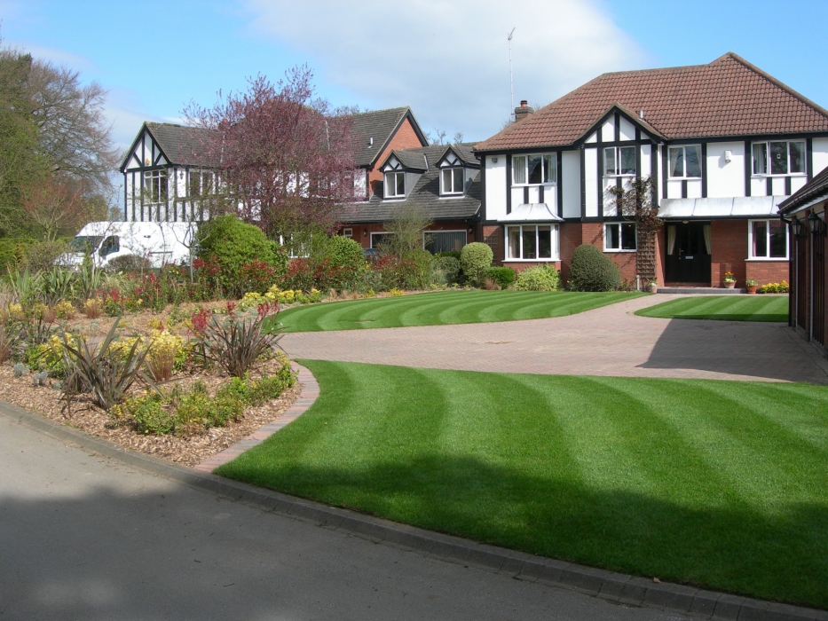 Landscape & Lawn Gallery